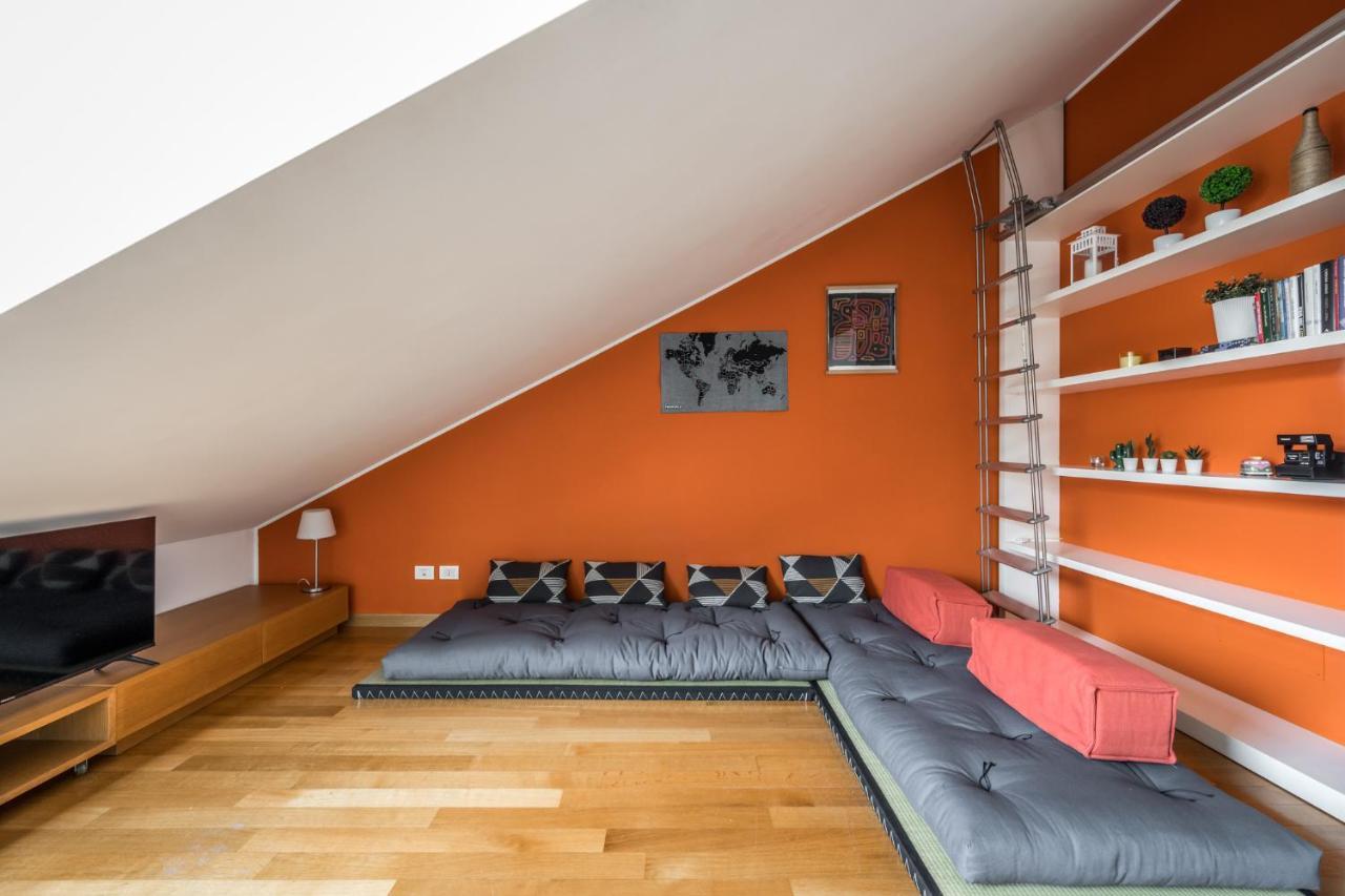 The Orange Attic - Navigli Area Daire Milano Dış mekan fotoğraf